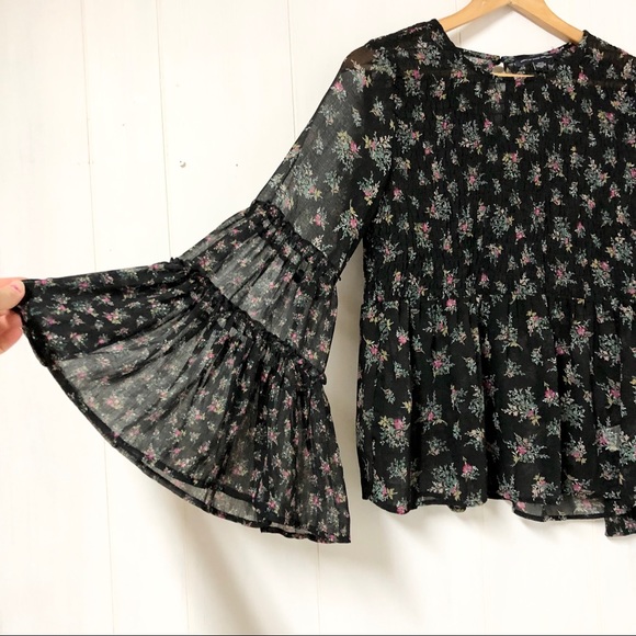 AEO Boho Floral Sheer Bell Sleeve Top - Picture 2 of 9